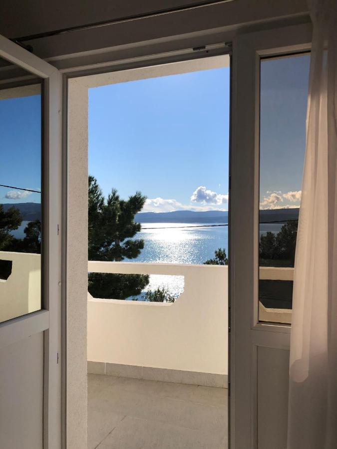 Apartmani Milka I Jozo Omis Exterior photo