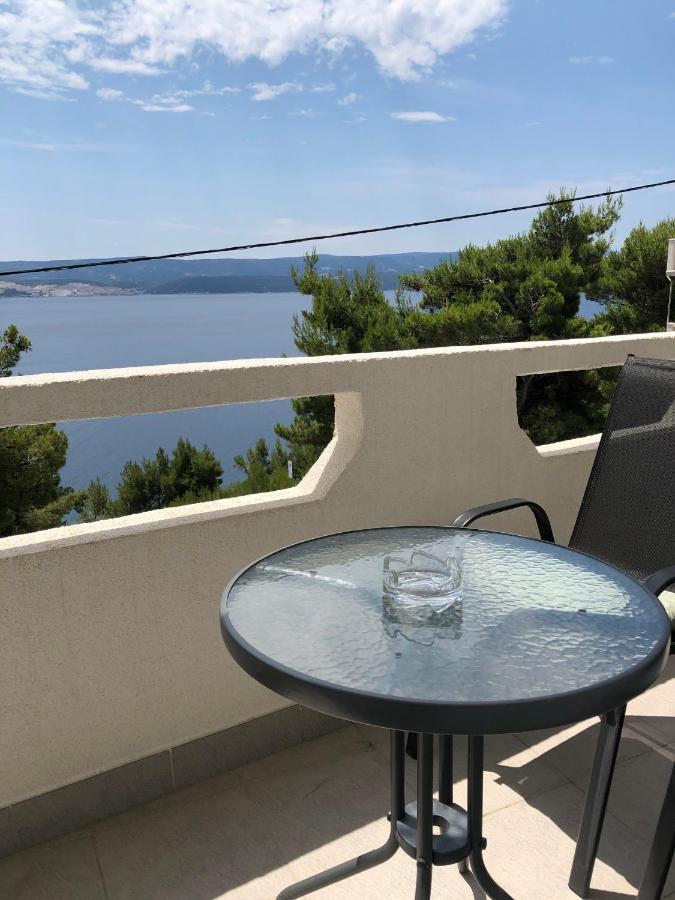 Apartmani Milka I Jozo Omis Exterior photo