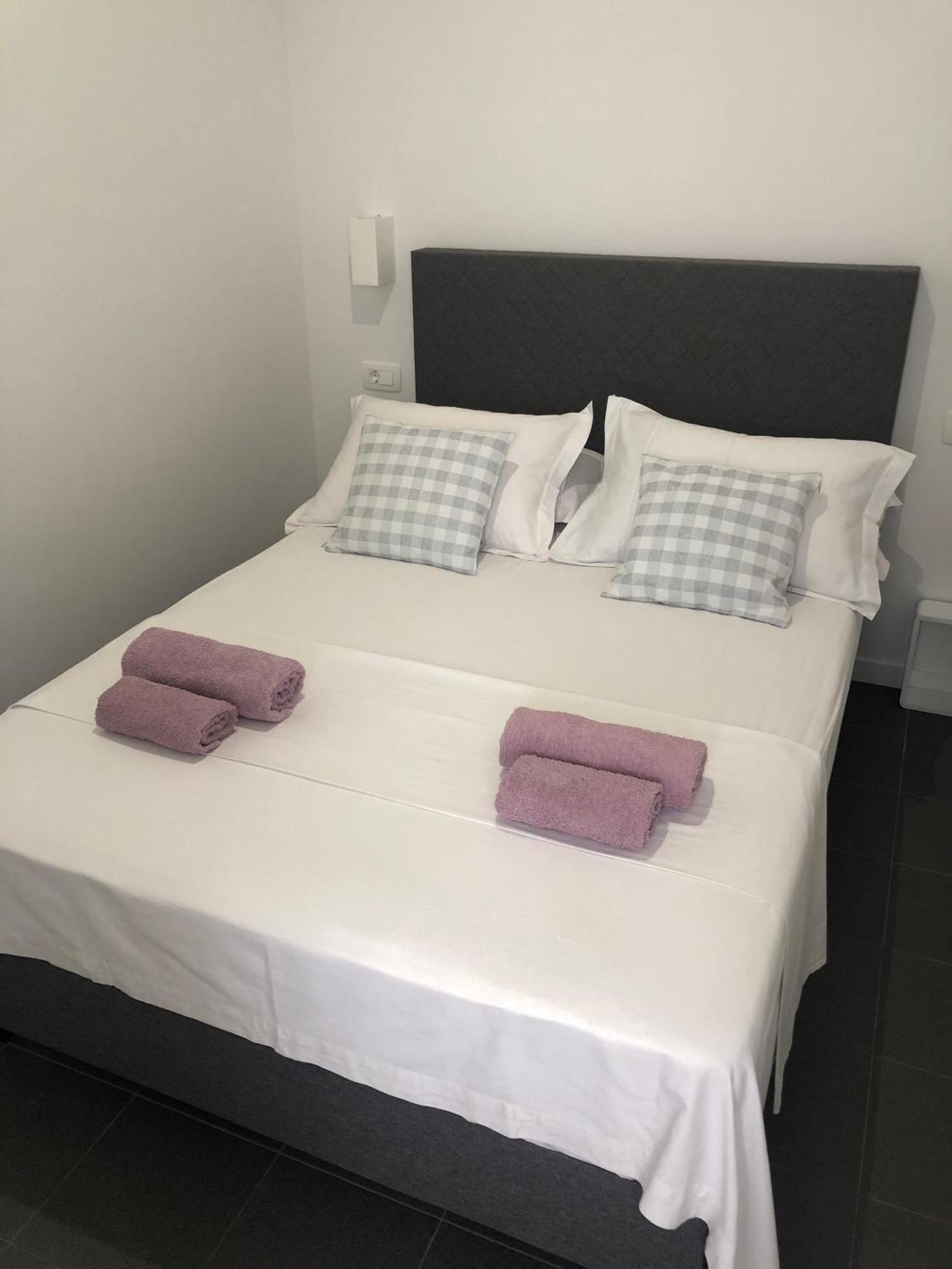 Apartmani Milka I Jozo Omis Exterior photo