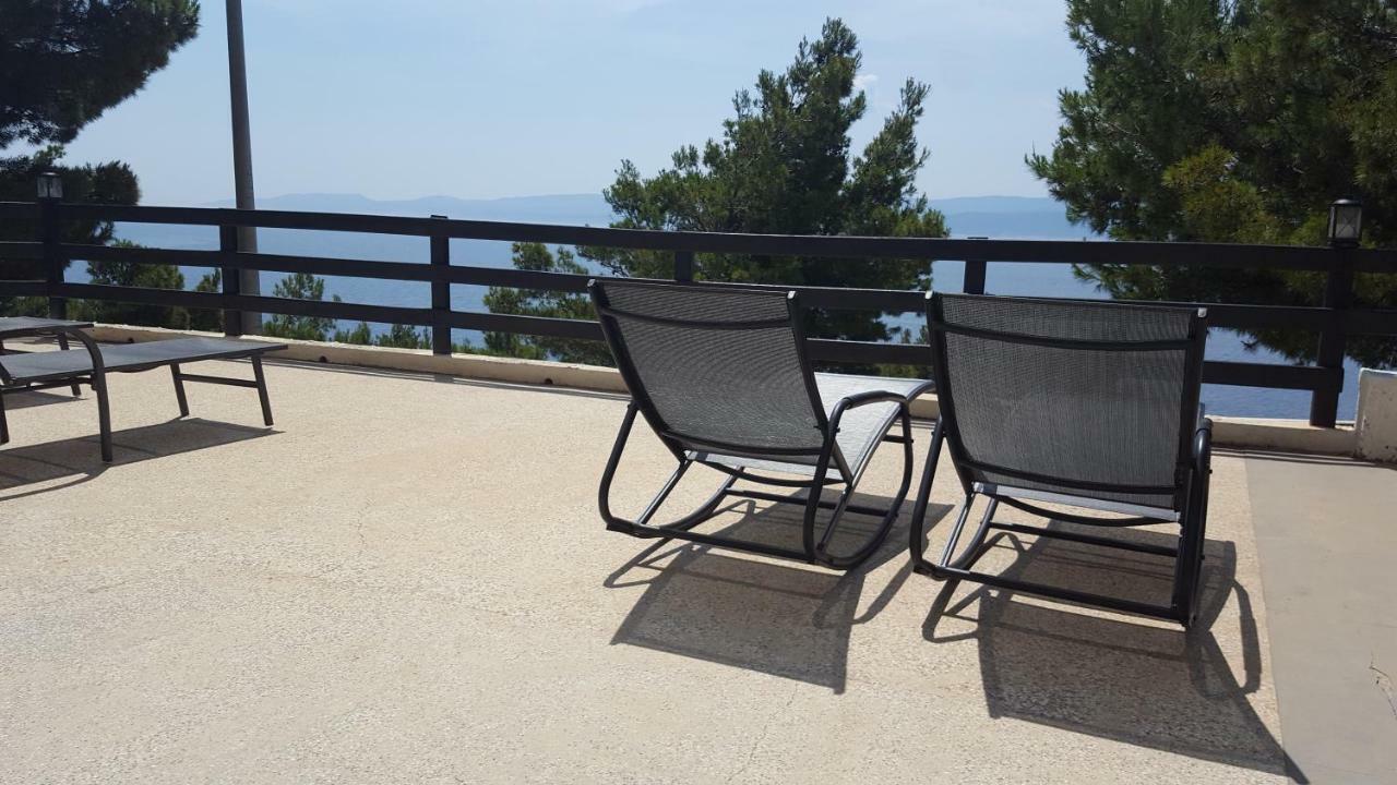 Apartmani Milka I Jozo Omis Exterior photo